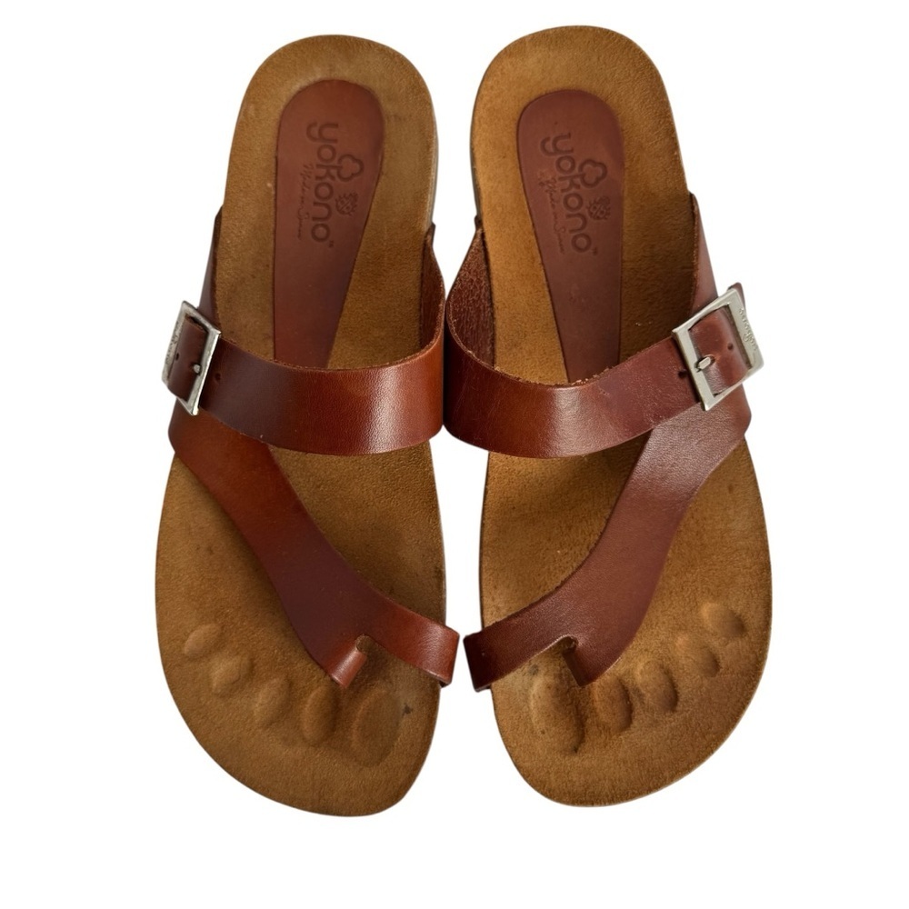 Yokono Women's Brown Leather Buckle Toe-Post Sandals